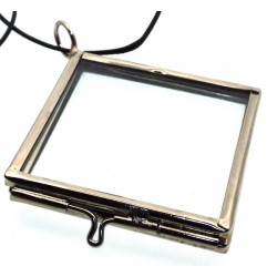 Glass Memory Diagonal Pendant